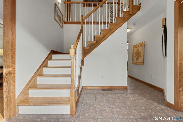 60 Housatonic Drive, Newtown, CT 06482