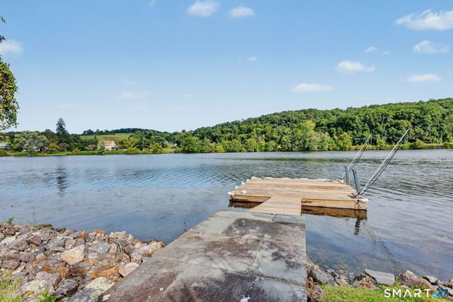 60 Housatonic Drive, Newtown, CT 06482
