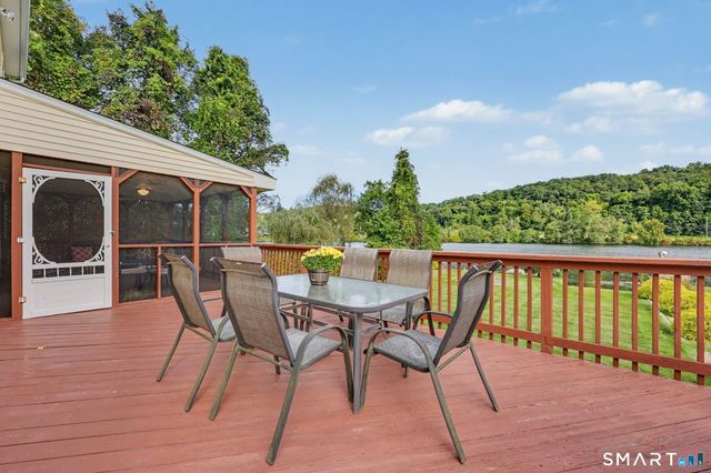 60 Housatonic Drive, Newtown, CT 06482