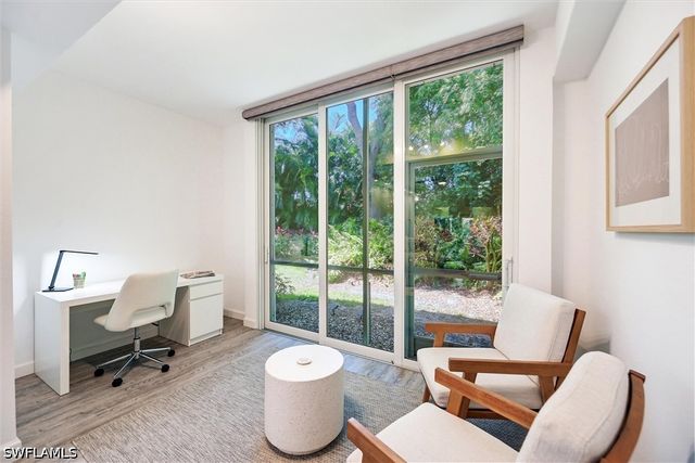 859 Tanbark DR 105, Naples, FL 34108