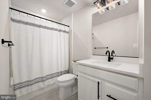 12395 HIDDEN BAY DR, Berlin, MD 21811