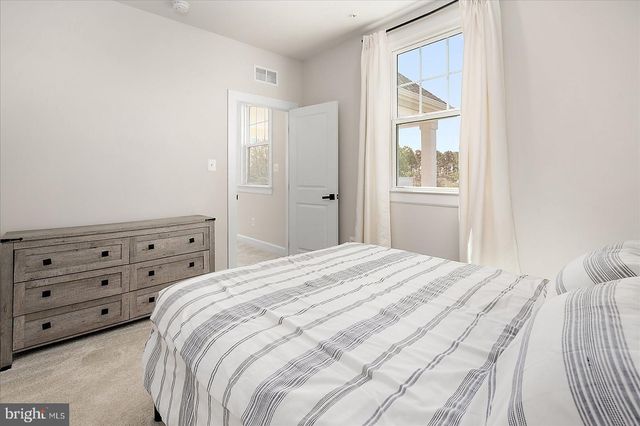 12395 HIDDEN BAY DR, Berlin, MD 21811