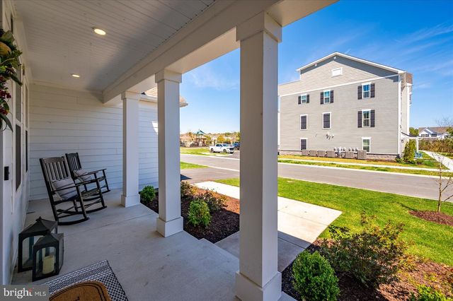 12395 HIDDEN BAY DR, Berlin, MD 21811