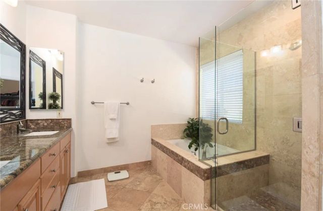 41686 Monterey, Temecula, CA 92591