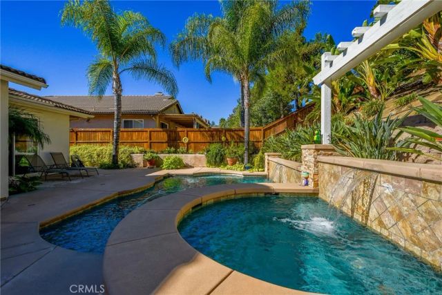 41686 Monterey, Temecula, CA 92591