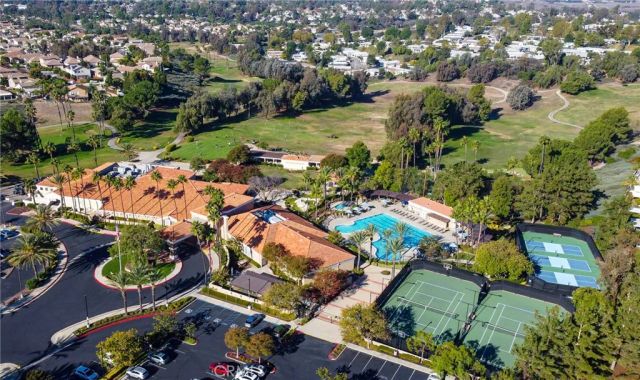 41686 Monterey, Temecula, CA 92591