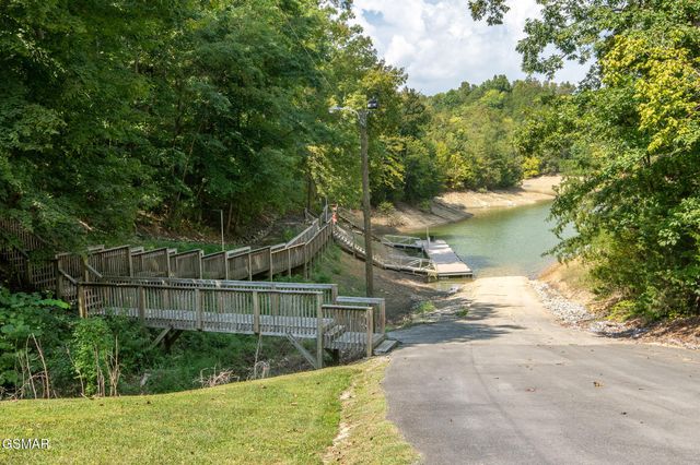 934 Buck Way, Sevierville, TN 37876
