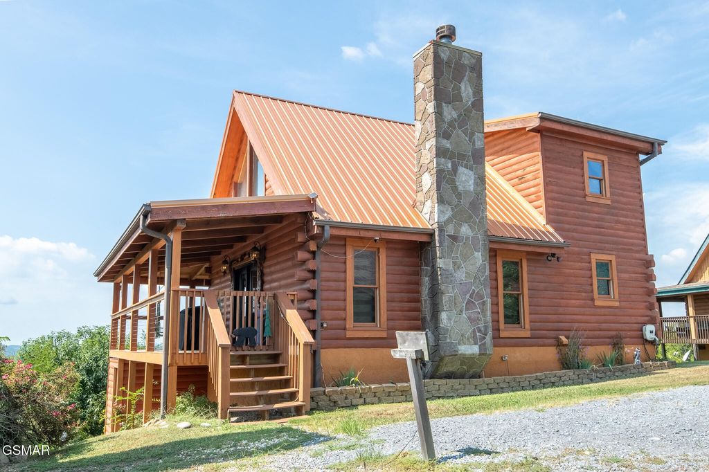 934 Buck Way, Sevierville, TN 37876