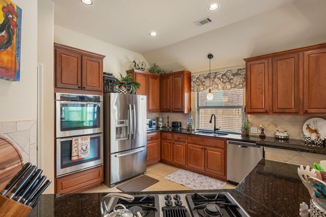 2748 Marshall TRL, Round Rock, TX 78665