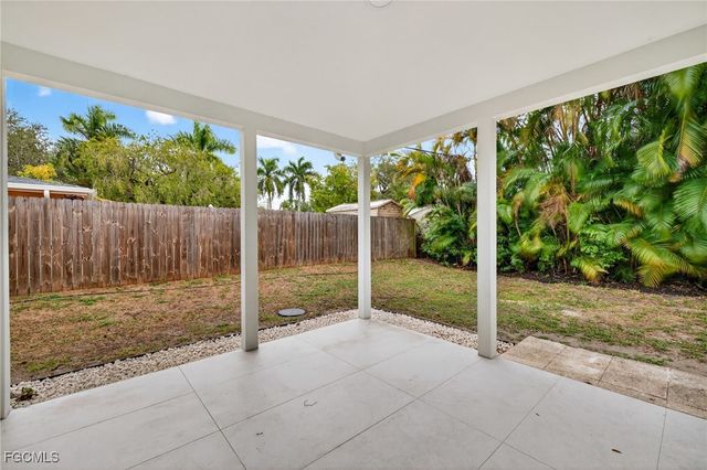 1433 Paloma DR, Fort Myers, FL 33901