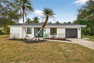 1433 Paloma DR, Fort Myers, FL 33901