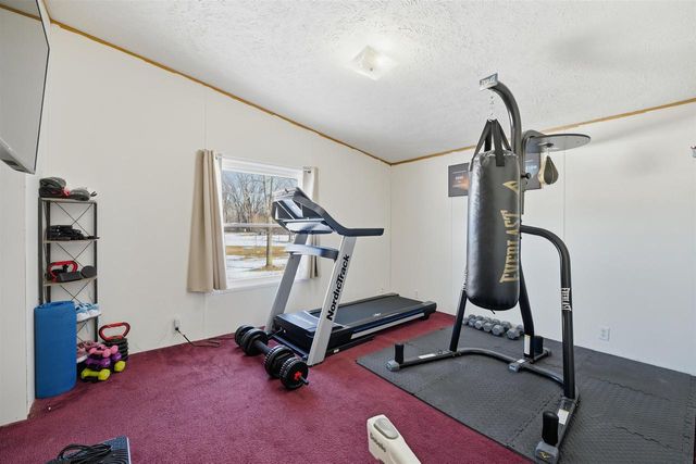 882 LILAC ROAD, Little Suamico, WI 54141