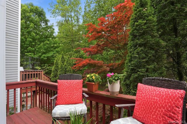 46 Maple Hill Drive, Mahopac, NY 10541