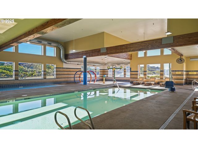 88416 1ST Ave 101, Florence, OR 97439