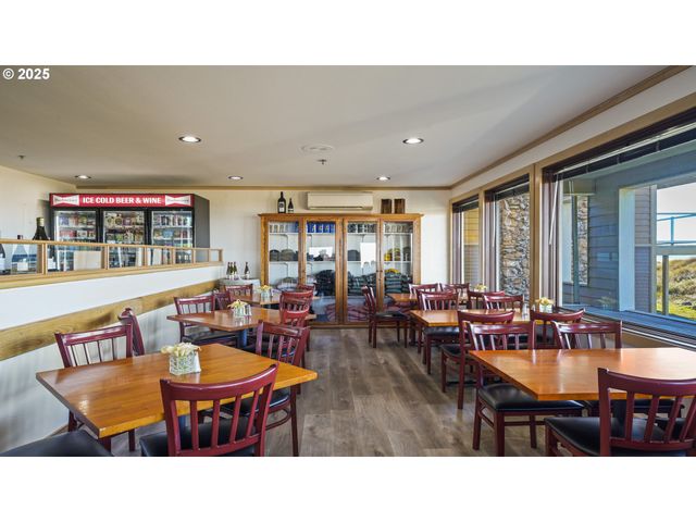 88416 1ST Ave 101, Florence, OR 97439