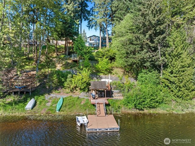 4820 W Tapps Drive E, Lake Tapps, WA 98391