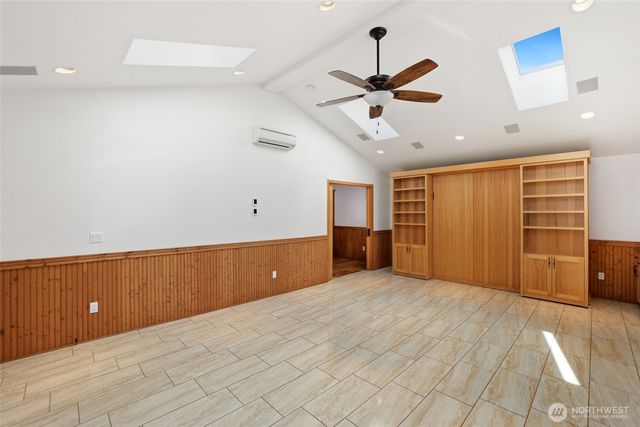 4820 W Tapps Drive E, Lake Tapps, WA 98391