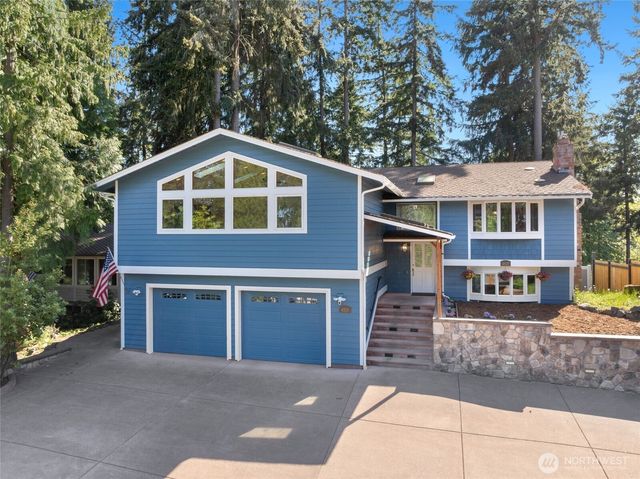 4820 W Tapps Drive E, Lake Tapps, WA 98391