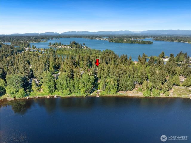 4820 W Tapps Drive E, Lake Tapps, WA 98391