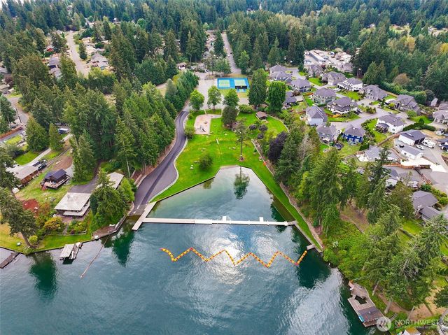 4820 W Tapps Drive E, Lake Tapps, WA 98391