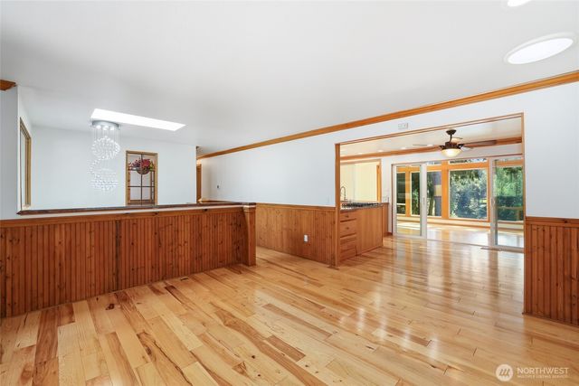 4820 W Tapps Drive E, Lake Tapps, WA 98391