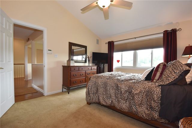 9503 Sundance Dr, South Fayette, PA 15017