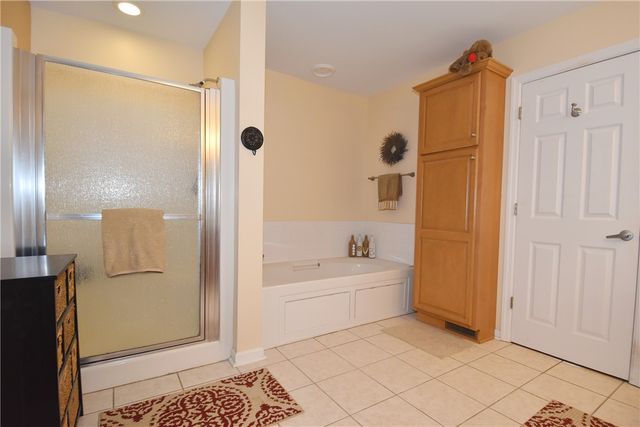 9503 Sundance Dr, South Fayette, PA 15017
