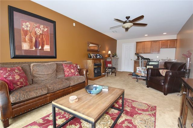 9503 Sundance Dr, South Fayette, PA 15017