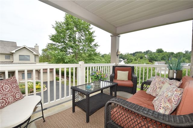 9503 Sundance Dr, South Fayette, PA 15017