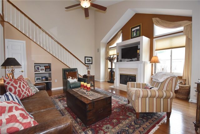 9503 Sundance Dr, South Fayette, PA 15017