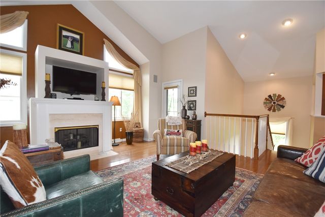 9503 Sundance Dr, South Fayette, PA 15017