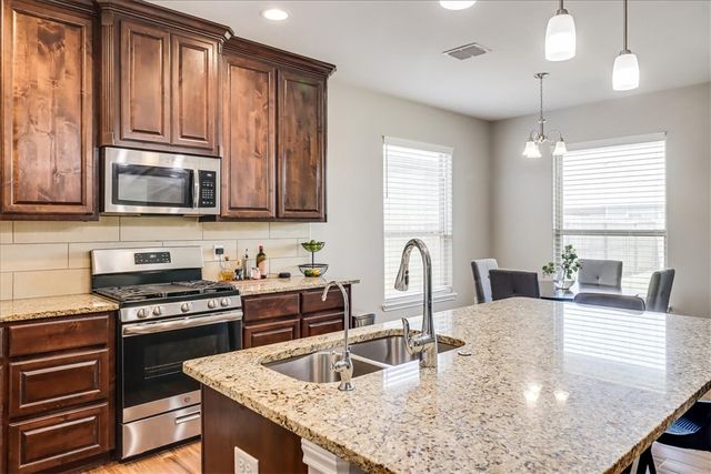 7610 Quartz Dr, Corpus Christi, TX 78414