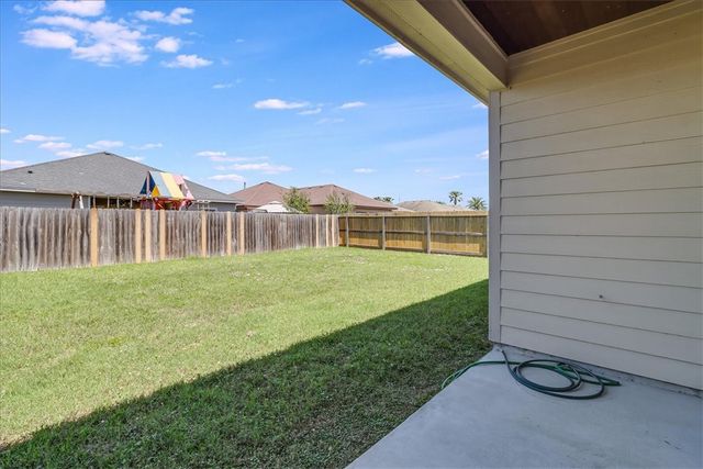 7610 Quartz Dr, Corpus Christi, TX 78414