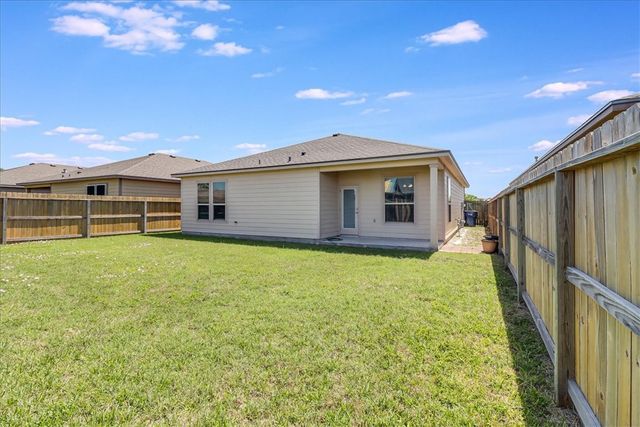 7610 Quartz Dr, Corpus Christi, TX 78414