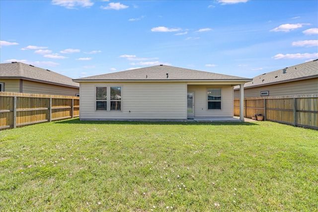 7610 Quartz Dr, Corpus Christi, TX 78414