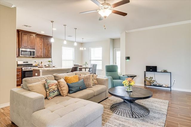 7610 Quartz Dr, Corpus Christi, TX 78414