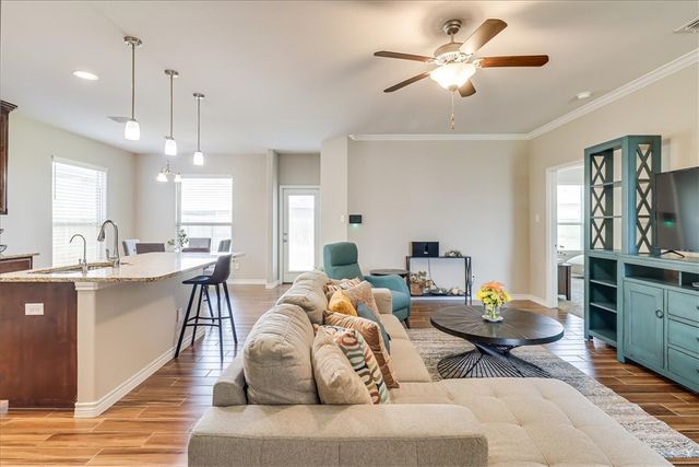 7610 Quartz Dr, Corpus Christi, TX 78414