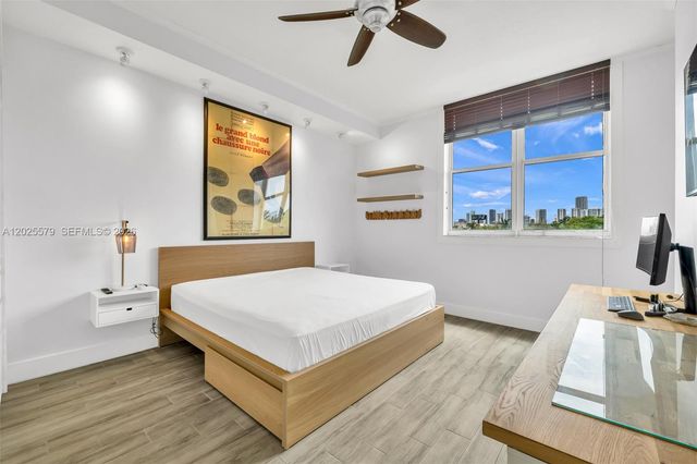 1350 NW 8th Court 207, Miami, FL 33136