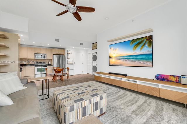 1350 NW 8th Court 207, Miami, FL 33136