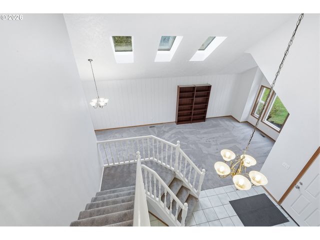 18370 S MATTHEW Ct, Oregon City, OR 97045