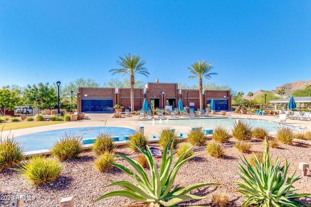 21373 W MINNEZONA Avenue, Buckeye, AZ 85396