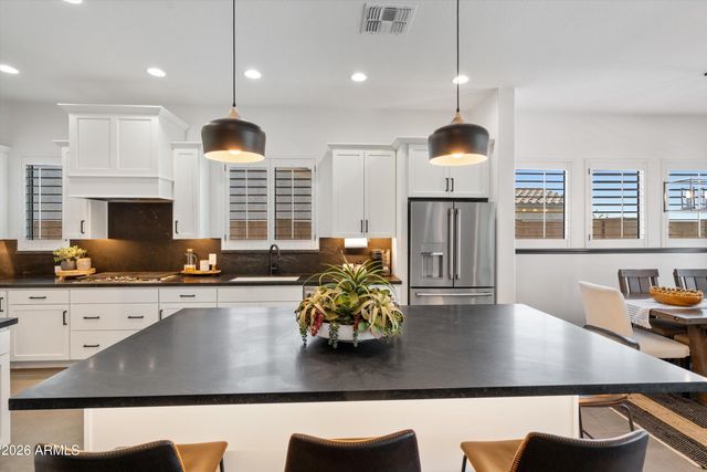 21373 W MINNEZONA Avenue, Buckeye, AZ 85396