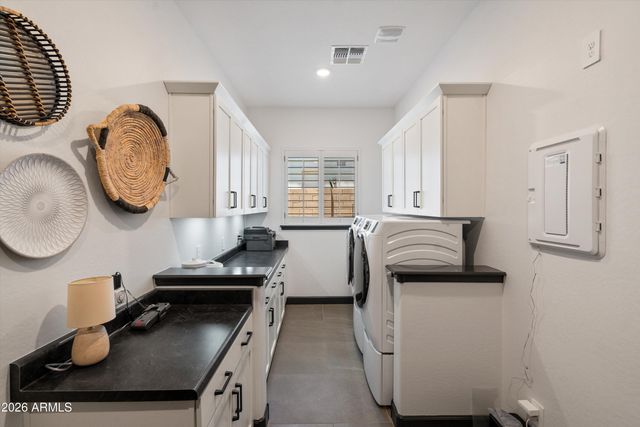 21373 W MINNEZONA Avenue, Buckeye, AZ 85396