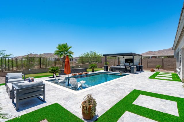 21373 W MINNEZONA Avenue, Buckeye, AZ 85396