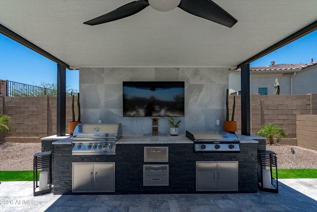 21373 W MINNEZONA Avenue, Buckeye, AZ 85396
