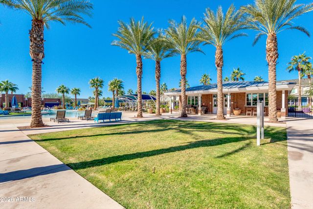 21373 W MINNEZONA Avenue, Buckeye, AZ 85396
