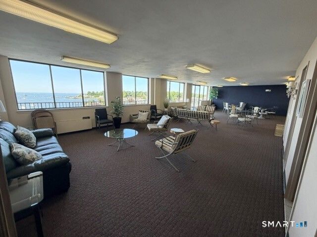 155 Brewster Street 2H, Bridgeport, CT 06605