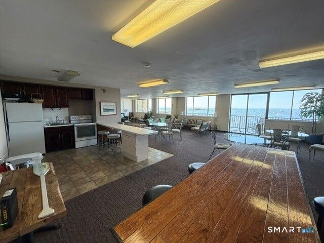 155 Brewster Street 2H, Bridgeport, CT 06605