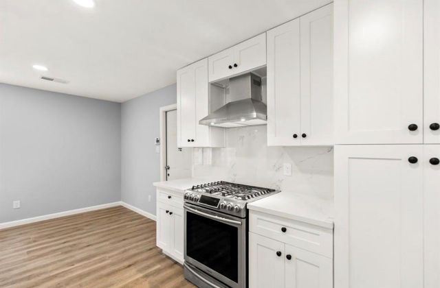 7515 Jason Street, Houston, TX 77074