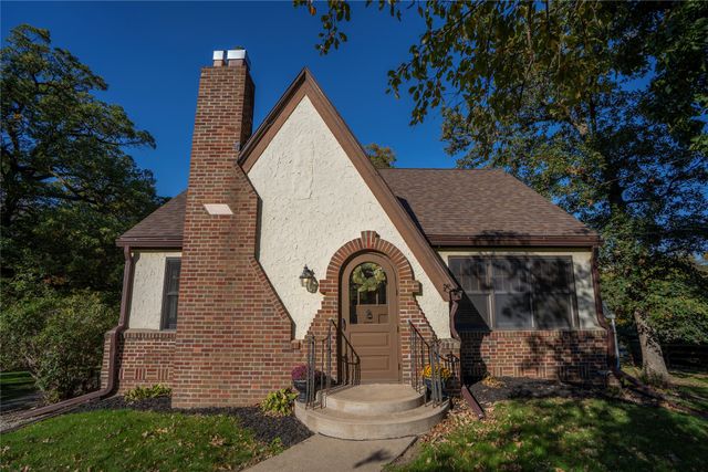 2214 Highway F48 Highway W, Newton, IA 50208